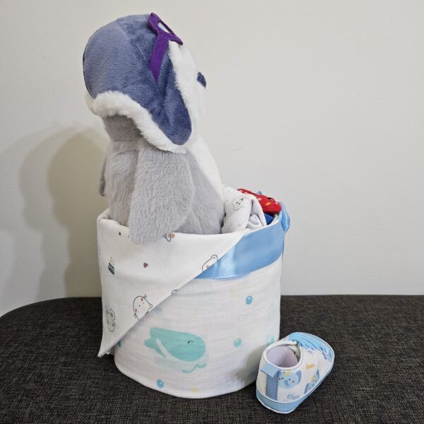 1 Tier Blue Penguin Diaper Cake Baby Gift