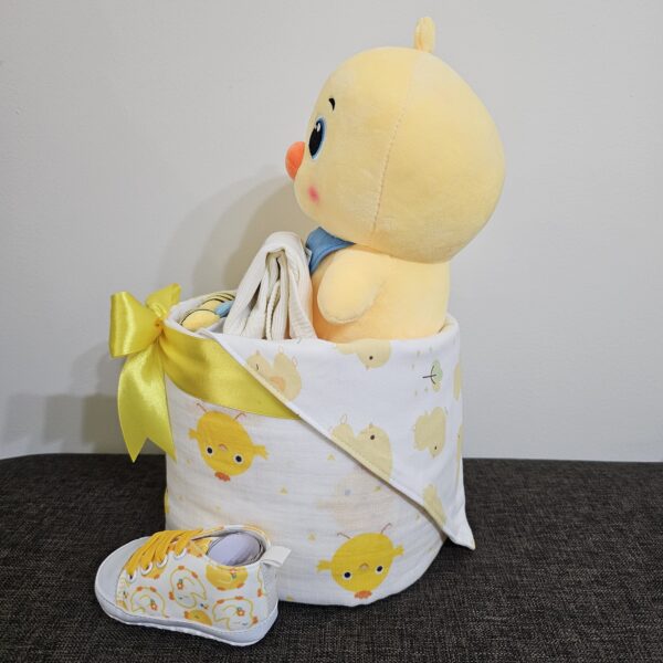 1 Tier Yellow Chick Diaper Cake Baby Gift