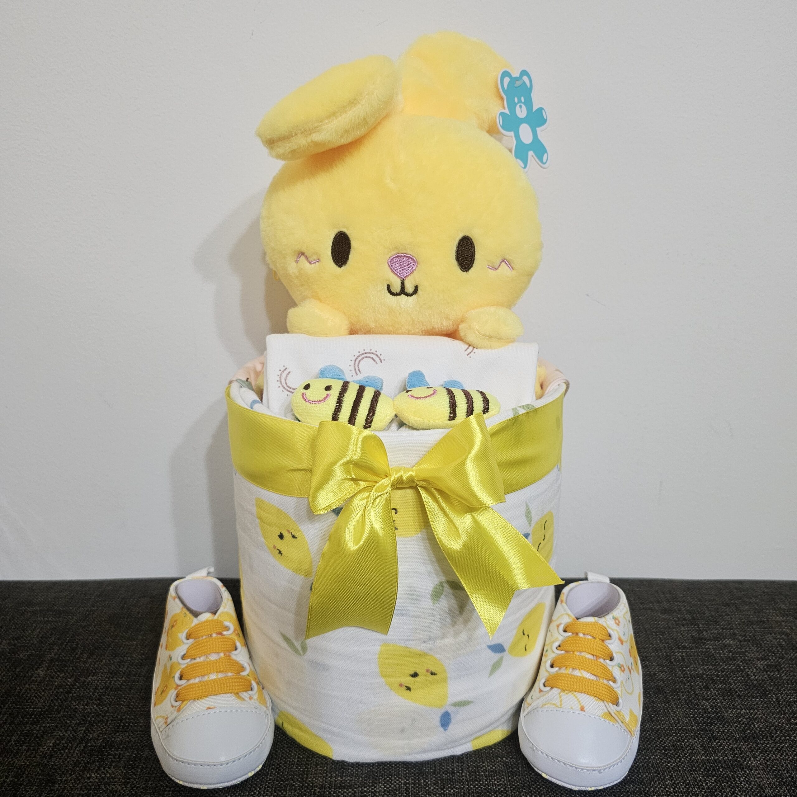 1 Tier Yellow Rabbit Diaper Cake Baby Gift 3 1 Tier Yellow Rabbit Diaper Cake Baby Gift - Image 3