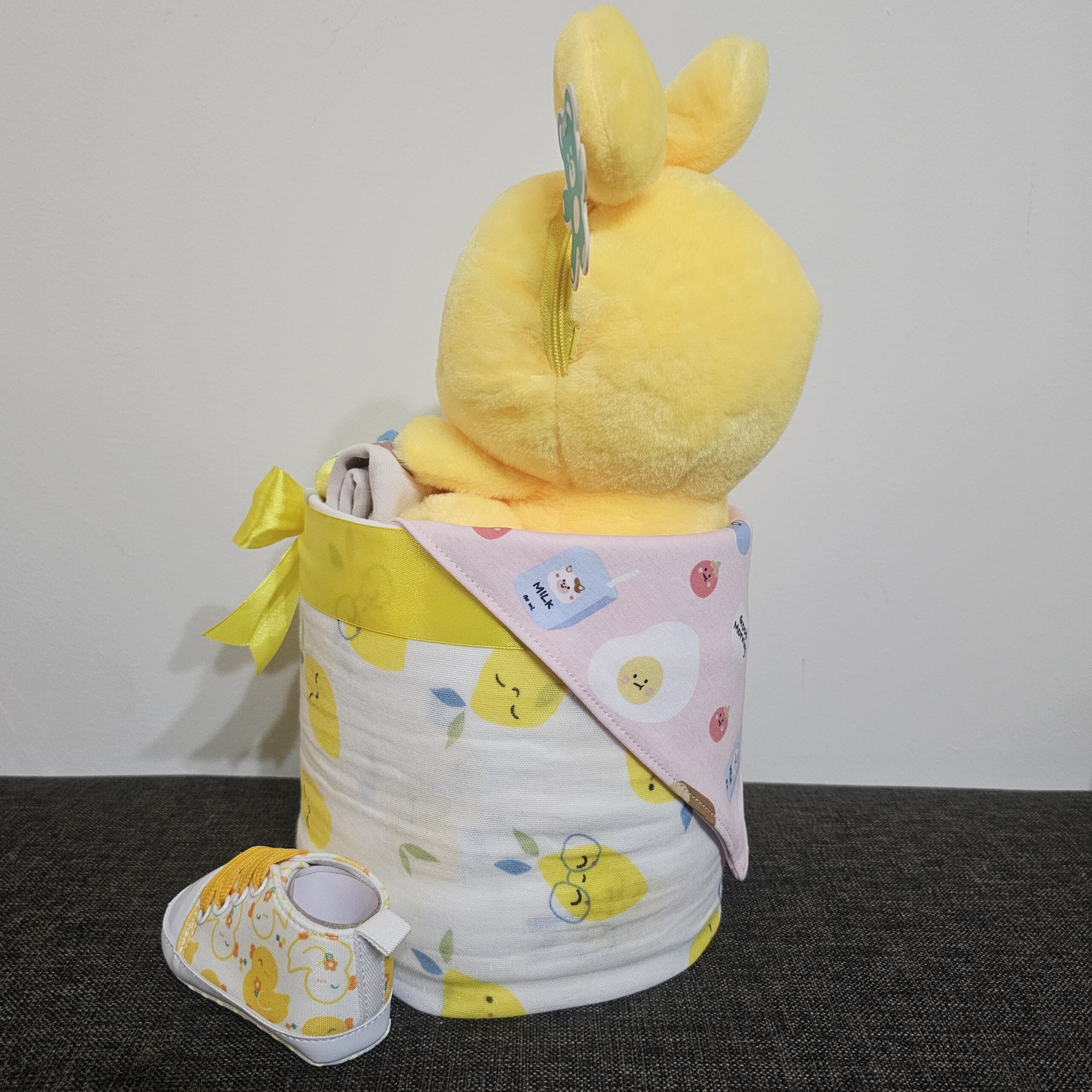 1 Tier Yellow Rabbit Diaper Cake Baby Gift 2 1 Tier Yellow Rabbit Diaper Cake Baby Gift - Image 2